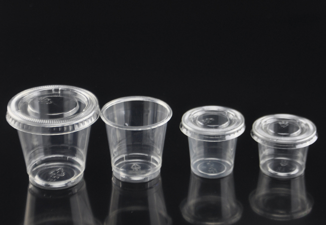 small cups with lids
